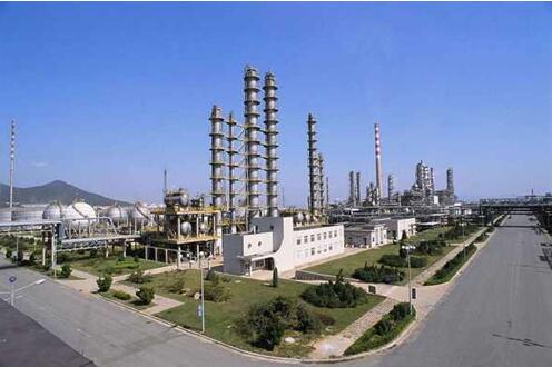 大連西太平洋石油化工有限公司（簡(jiǎn)稱WEPEC）6×104Nm3/h制氫裝置、150×104t/a加氫裂化裝置、200×104t/a柴油加氫精制裝置前期項(xiàng)目管理服